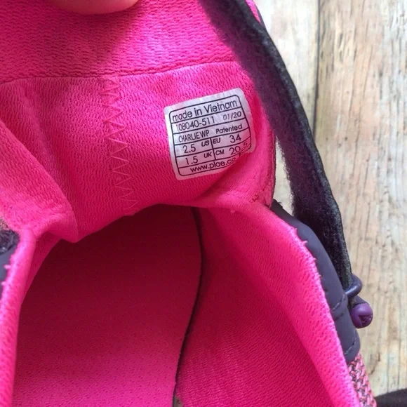 Plae Charlie WP Mystic Berry Shoes